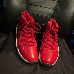 Jordan 11 Red Win  96 Size 12🔥🔥🔥🔥
